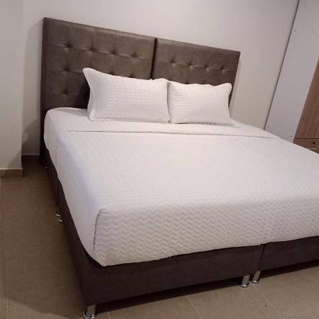 Aparta Suite Plaza Premium Bogotá Exteriör bild