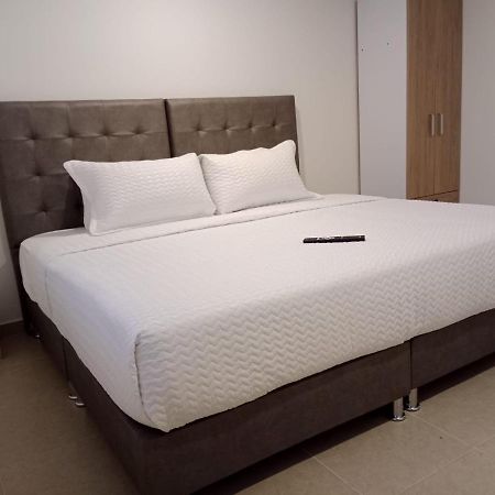 Aparta Suite Plaza Premium Bogotá Exteriör bild